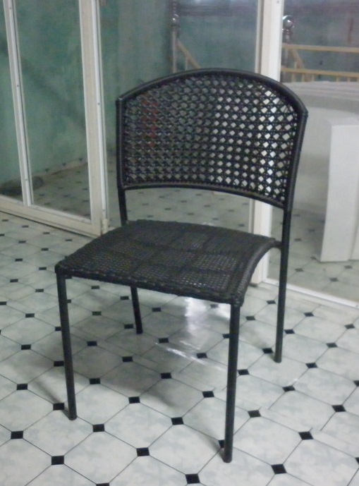 高品質ベストセラー黒い プラスチック椅子で鉄フレーム から ベトナム-問屋・仕入れ・卸・卸売り