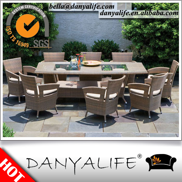 Dyds- d9815danyalifeヨーロッパのデザインの籐の椅子とヴィラ裏庭家具ダイニングテーブル-ガーデンセット問屋・仕入れ・卸・卸売り