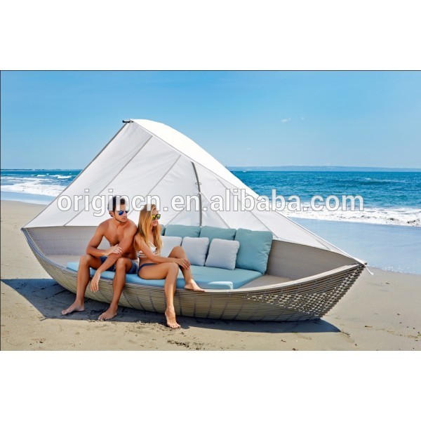 リゾートビーチ装飾屋外サンラウンジャーキャノピーラタンケインボート形の家具-籐/枝編み椅子問屋・仕入れ・卸・卸売り