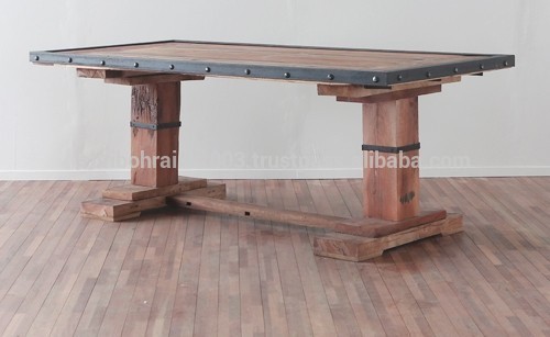 ヴィンテージ鉄のフレームと木製のダイニングテーブル-木製キャビネット問屋・仕入れ・卸・卸売り