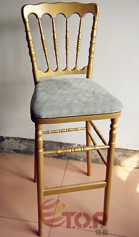 スタッキングハイシート金ナポレオンバーの椅子-その他木製家具問屋・仕入れ・卸・卸売り