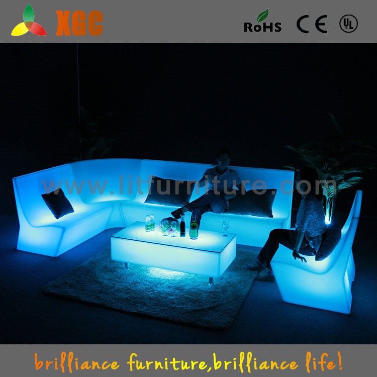 カラフルな椅子illumious/人乗り主導椅子/ナイトクラブled椅子を待っている-プラスチック製椅子問屋・仕入れ・卸・卸売り