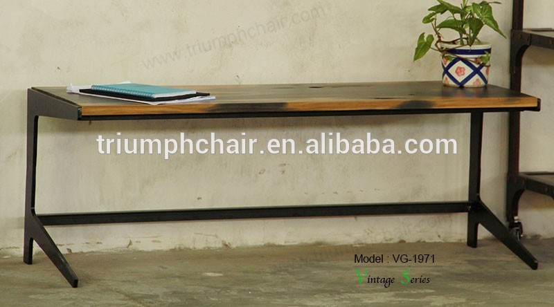 トリンプヴィンテージ工業用の金属シングルブックテーブル/単一のブックの表示-その他アンティーク家具問屋・仕入れ・卸・卸売り