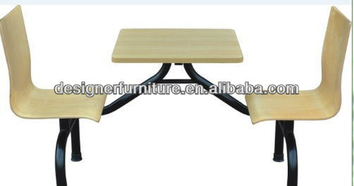 食堂の椅子とテーブル-木製椅子問屋・仕入れ・卸・卸売り