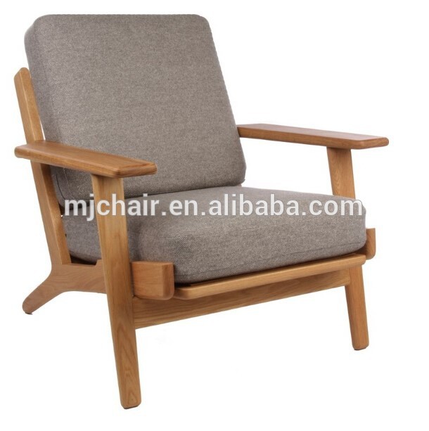 無垢材のフレームチェアハンスウェグナーの板-木製椅子問屋・仕入れ・卸・卸売り
