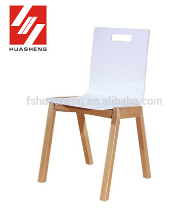 商業レストランのために使用されるスタック可能な木の椅子-木製椅子問屋・仕入れ・卸・卸売り
