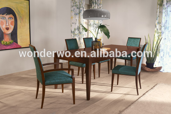 レストランの家具モダンなデザインの高品質の木のレストランのテーブルと椅子-木製テーブル問屋・仕入れ・卸・卸売り