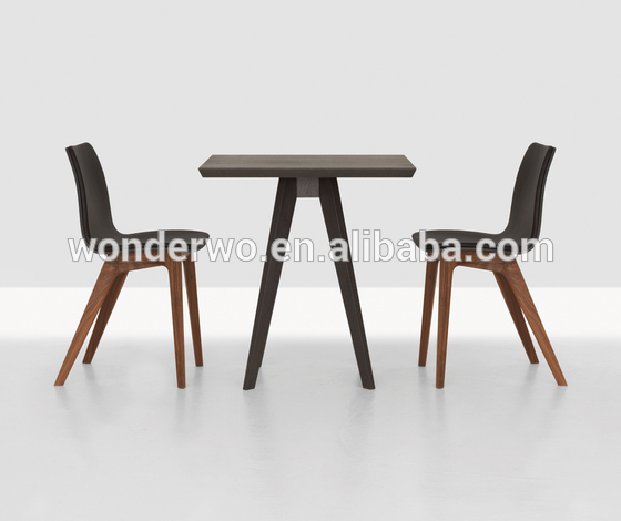最新のファッションデザイン、 高品質の木の椅子とテーブルのレストランのコーヒーテーブル-木製テーブル問屋・仕入れ・卸・卸売り