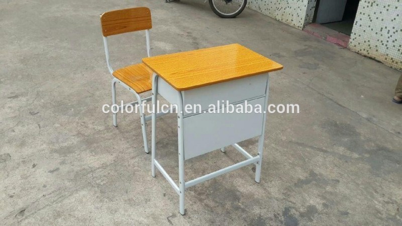 熱い販売の強化される学生の机・椅子の学校用家具a-010-金属製椅子問屋・仕入れ・卸・卸売り