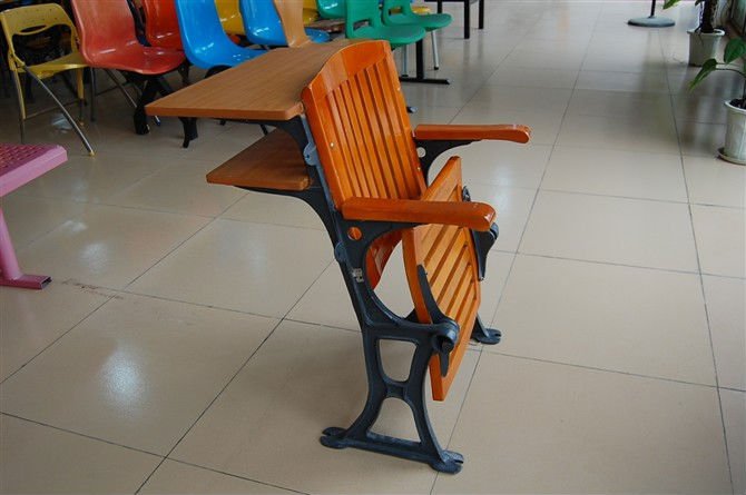 学校の金属の椅子-金属製椅子問屋・仕入れ・卸・卸売り