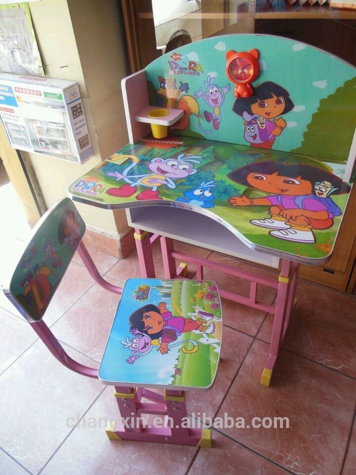 新しい2015人気漫画の学校の机と椅子は、 卸売設定-学校用家具セット問屋・仕入れ・卸・卸売り