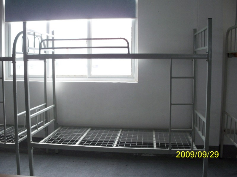 金属の学校用家具の寮段ベッドを使用販売のための-金属製ベッド問屋・仕入れ・卸・卸売り