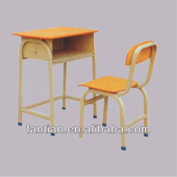 熱い販売の木製生徒の学校の机/研究の家具-学校用家具セット問屋・仕入れ・卸・卸売り