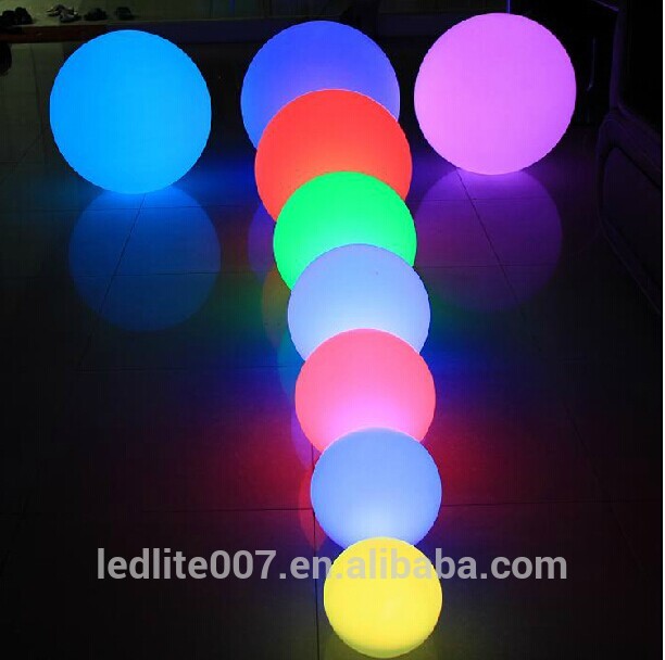 防水屋外光るプラスチックledフローティングプールライト地球儀/ ledグロースイミングプールボール-その他プラスチック製家具問屋・仕入れ・卸・卸売り