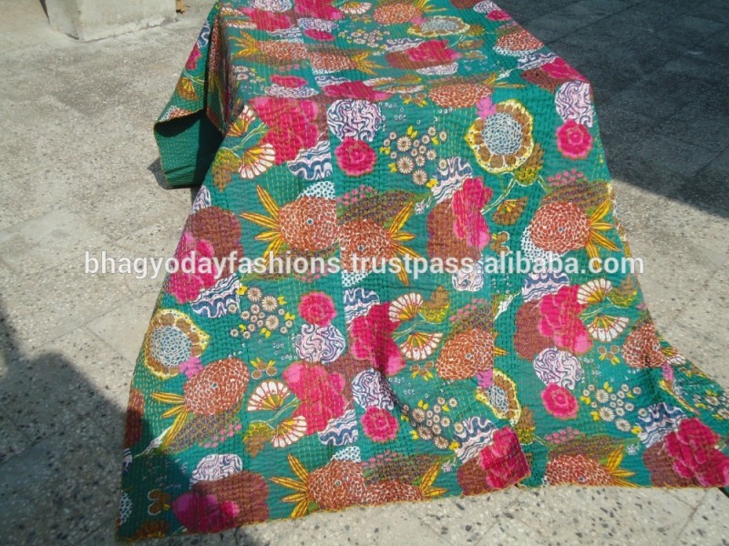 Kantha寝室の布団カバー完全手作りのフラワープリントオーガニックコットンのハンド刺繍- 明るい緑色リバーシブル寝具-キルト問屋・仕入れ・卸・卸売り