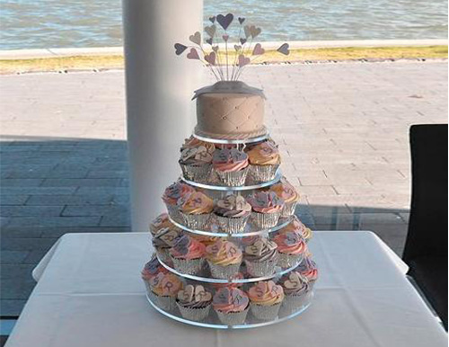 2016新しいスタイル透明アクリルウェディングケーキの略でアクリルケーキディスプレイスタンド-ショーケース問屋・仕入れ・卸・卸売り