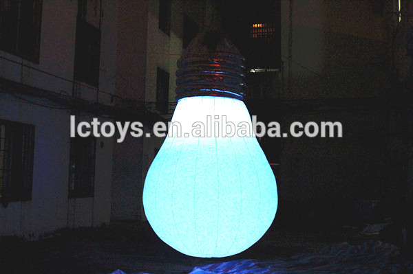 身長3-2メートル2015ジャイアント光インフレータブル電球用装飾-広告用バルーン問屋・仕入れ・卸・卸売り