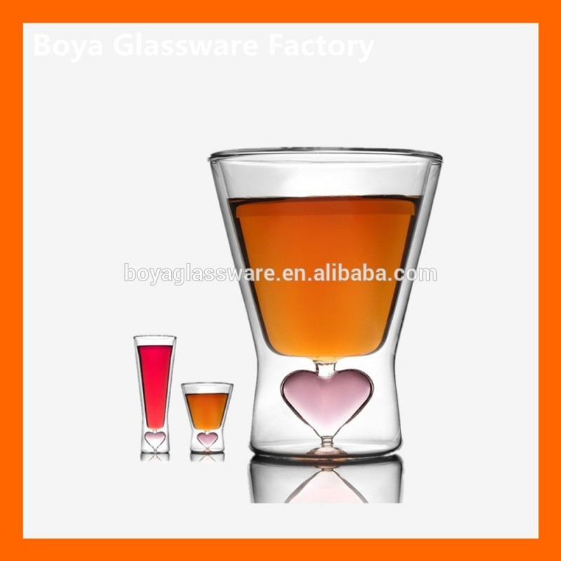 高いホウケイ酸二重壁ガラスカップの愛のハート形のティーカップ-グラス問屋・仕入れ・卸・卸売り