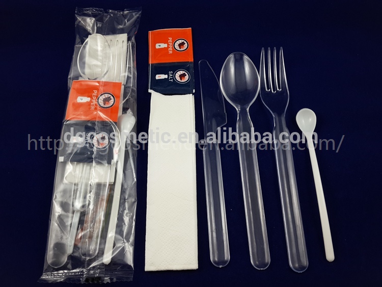 新製品2016卸売再利用可能なプラスチック航空会社カトラリーでナプキン-シルバーカトラリーセット問屋・仕入れ・卸・卸売り