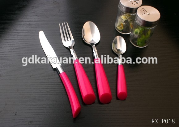 24ピースプラスチックハンドルステンレス鋼カトラリーセット-KX-P018 pp-シルバーカトラリーセット問屋・仕入れ・卸・卸売り