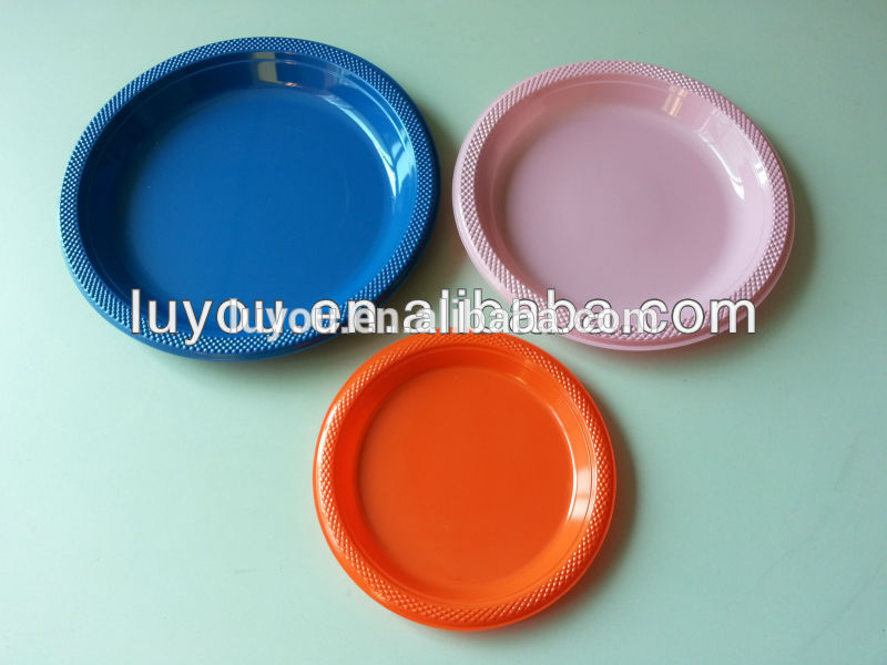 ソリッドカラーdispoable円形プラスチックプレート-皿類問屋・仕入れ・卸・卸売り