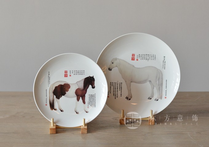 白い馬の2015ユニークな中国風の装飾板-皿類問屋・仕入れ・卸・卸売り