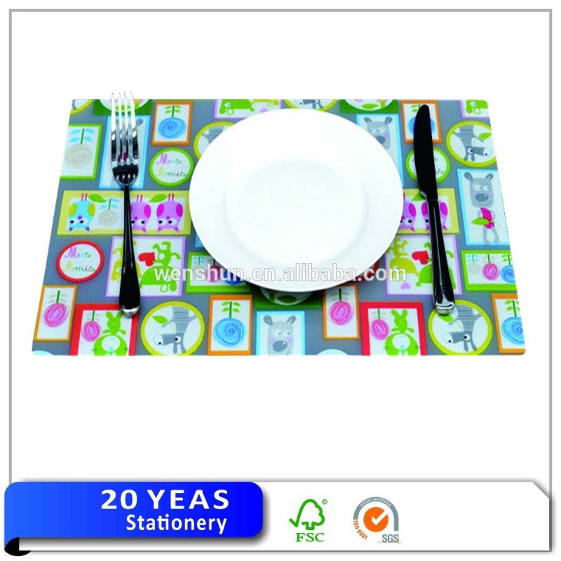 カラフルなプラスチック製の食卓/使い捨てナプキン-マット類問屋・仕入れ・卸・卸売り