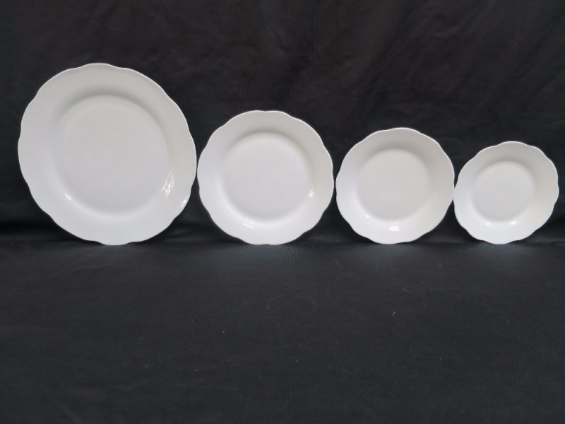南アメリカの食器ゴールドリムボーンチャイナのディナープレート-食器セット問屋・仕入れ・卸・卸売り