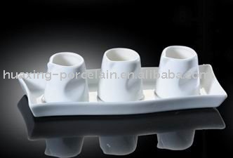 H3731カスタマイズされたデザイン光沢釉薬白い小さな磁器ミルクジャグ-シュガーポット、ミルクポット問屋・仕入れ・卸・卸売り