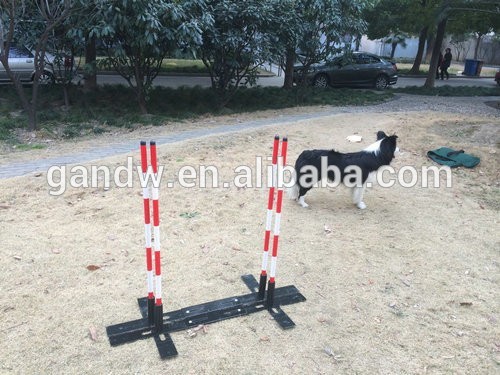 の犬の敏捷性のスラロームウィーブポール犬の訓練-トレーニング用品問屋・仕入れ・卸・卸売り