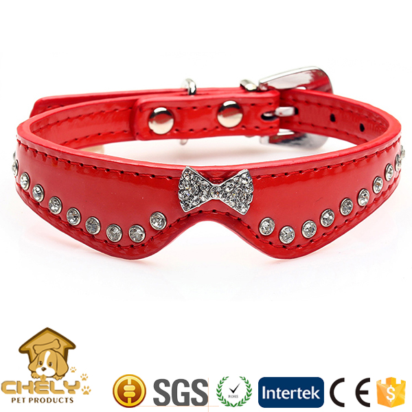 赤い細い革犬の首輪弓ダイヤモンドベルトが飾ら-首輪、リード問屋・仕入れ・卸・卸売り