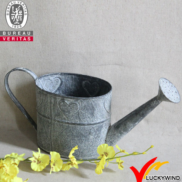 ヴィンテージ亜鉛メッキ装飾花の金属の水やりは工芸缶-じょうろ問屋・仕入れ・卸・卸売り