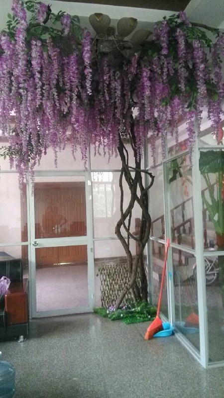 紫藤の花かごツリー、 紫色の人工花のツリー-造花問屋・仕入れ・卸・卸売り