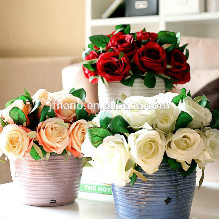 花嫁の花を保持する装飾的な花の人工バラ-造花問屋・仕入れ・卸・卸売り