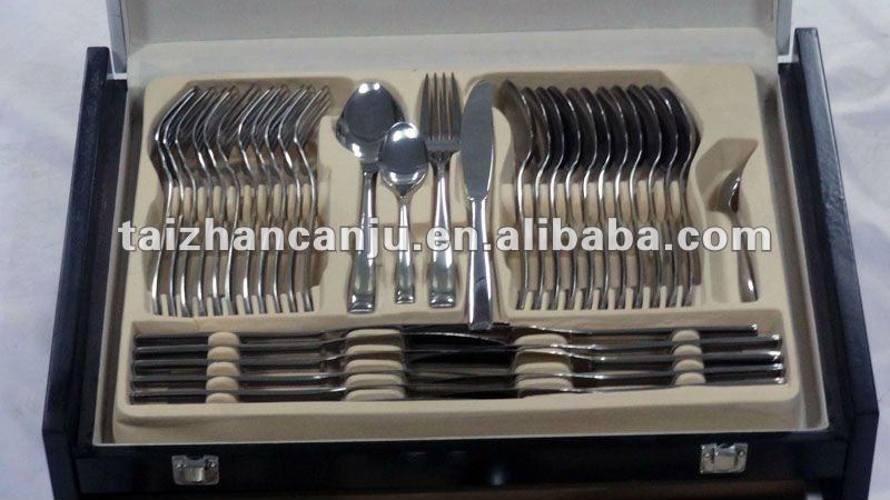 72個カトラリーセット、 黒、 白、 木製ケース-食器セット問屋・仕入れ・卸・卸売り