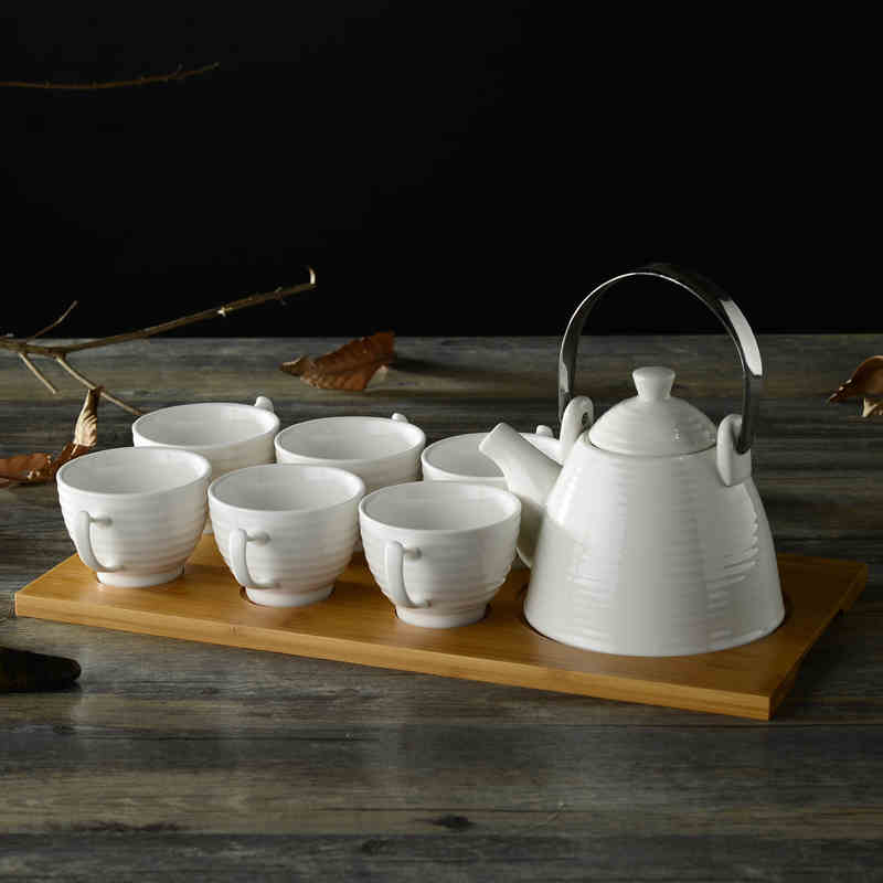 コーヒー紅茶とカップのセットと竹のまな板/穴のあるトレイ-コーヒーセット、ティーセット問屋・仕入れ・卸・卸売り