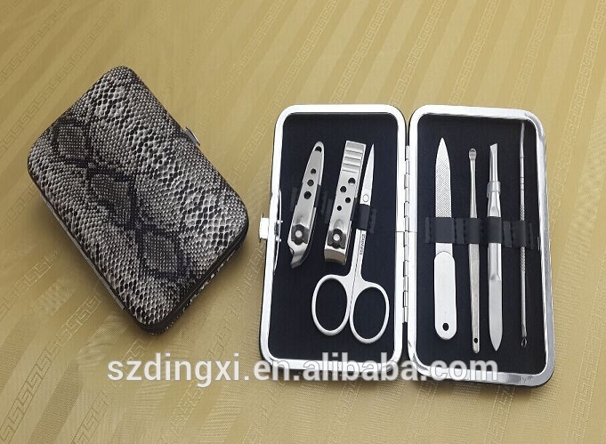 エレガントなヘビパターン袋マニキュアセット超品質7個のステンレス鋼の爪キット最高choic、 ギフトのための問屋・仕入れ・卸・卸売り