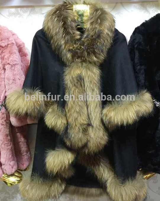 豪華なデザイン女性のカシミヤ、 アライグマの毛皮トリムケープ問屋・仕入れ・卸・卸売り