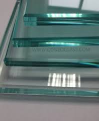 品質3.2ミリメートルオフィスビルwindowsクリア強化ガラス(ルーバーガラス)問屋・仕入れ・卸・卸売り