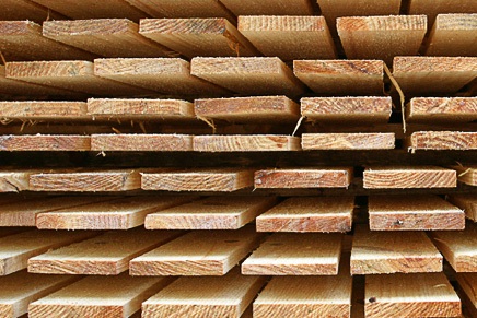 良い品質松木材製材、ボード、パネル、厚板用家具または建設問屋・仕入れ・卸・卸売り