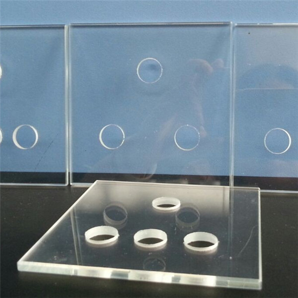 中国工場3-25ミリメートル低鉄クリア強化ガラス、低鉄フロートガラス、10ミリメートルクリア強化ガラス問屋・仕入れ・卸・卸売り